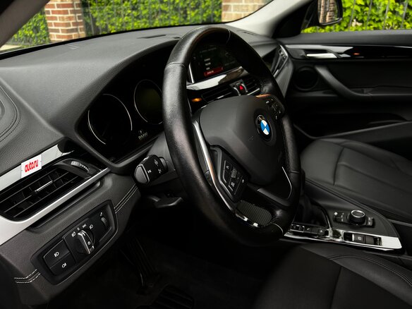 2020 BMW X2 xDrive18d I (F39), серый - вид 25