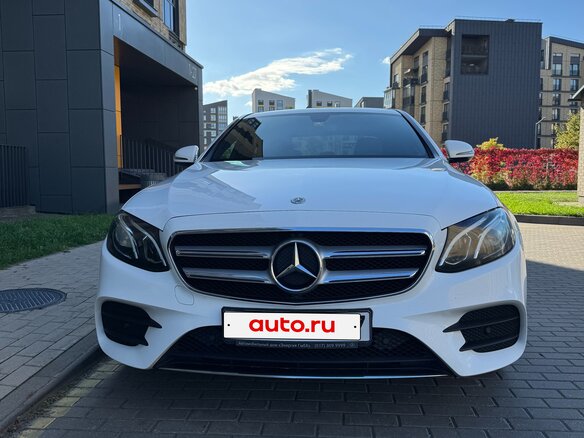 2018 Mercedes-Benz E-Класс 220 d V (W213, S213, C238), белый, 3600000 рублей - вид 4