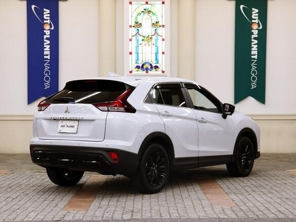 2023 Mitsubishi Eclipse Cross I Рестайлинг, белый - вид 4