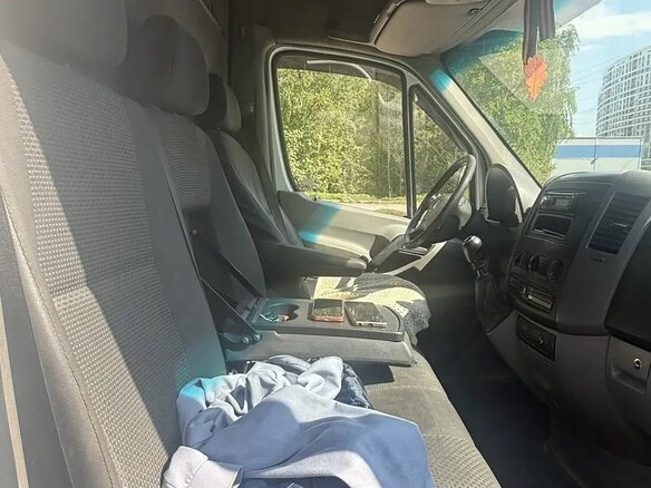 2010 Mercedes-Benz Sprinter, белый, 2500000 рублей - вид 6