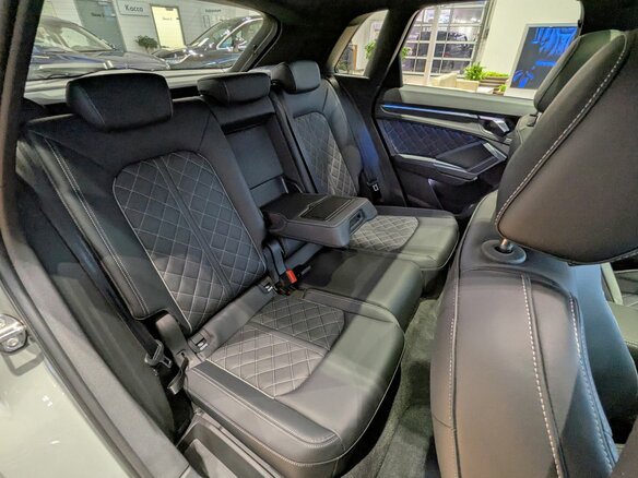 2026 Audi Q3 35 TFSI II (F3), серый - вид 31