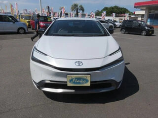 2023 Toyota Prius V (XW60), белый, 3050700 рублей, вид 2
