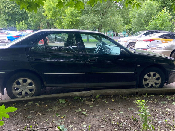 2001 Peugeot 406 I Рестайлинг, чёрный, 200000 рублей - вид 2
