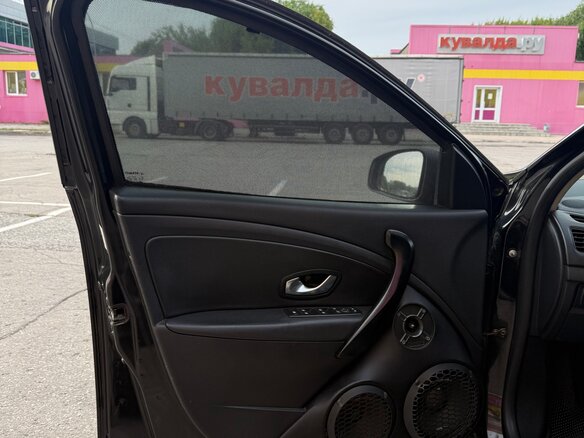 2011 Renault Fluence I, чёрный, 580000 рублей - вид 9