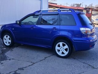 2004 Mitsubishi Outlander I, синий, 680000 рублей, вид 5