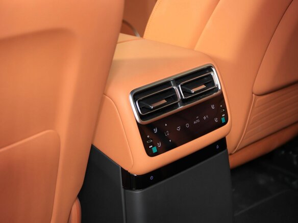 2026 Li Auto (Lixiang) L7 52.3 kWh I Рестайлинг, чёрный - вид 12