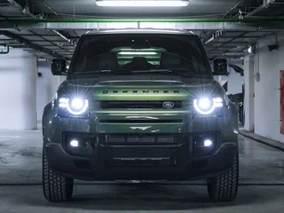 2025 Land Rover Defender 110 II, зелёный, 12400000 рублей, вид 2