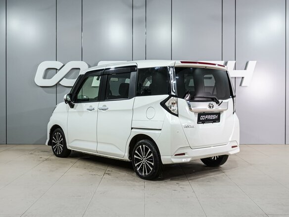 2021 Toyota Roomy I Рестайлинг, белый, 1499000 рублей - вид 1