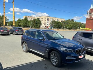 2018 BMW X3 20d xDrive III (G01), синий, 3450000 рублей, вид 4