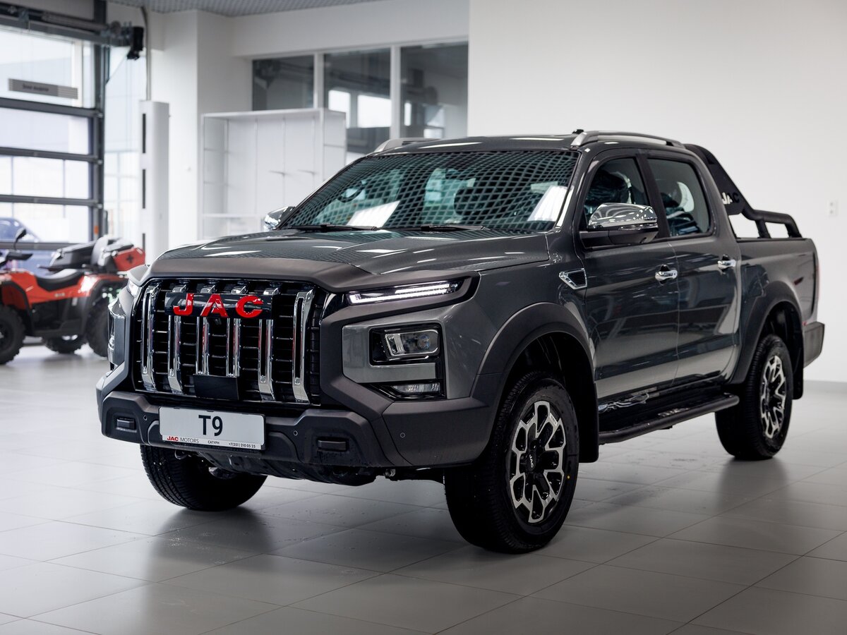 Открыть фотографии: JAC T9