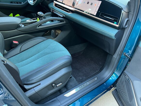 2023 Geely Monjaro I, зелёный, 3550000 рублей - вид 10