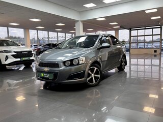 2014 Chevrolet Aveo II, серый, 745000 рублей, вид 1