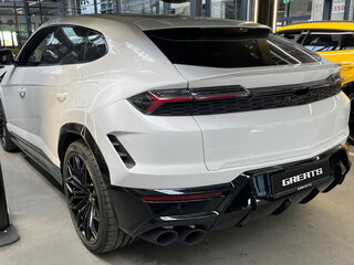 2026 Lamborghini Urus SE I Рестайлинг, белый, 44000000 рублей, вид 2