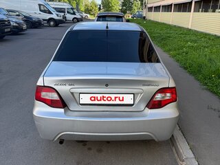 2012 Daewoo Nexia I Рестайлинг, серебристый, 200000 рублей, вид 3