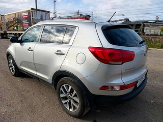 2014 Kia Sportage III Рестайлинг, серебристый, 1370000 рублей, вид 3