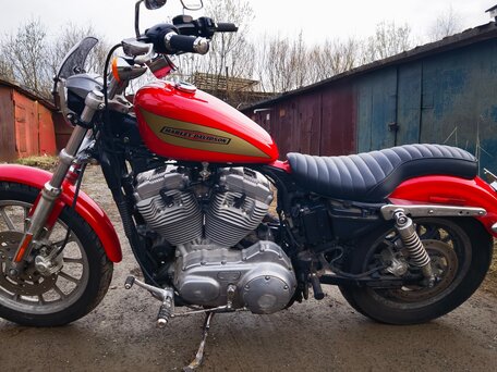 2005 Harley-Davidson Sportster 883, красный, 600000 рублей, вид 3
