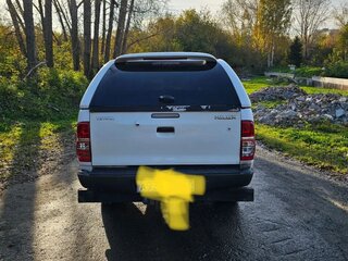 2012 Toyota Hilux VII Рестайлинг, белый, 1750000 рублей, вид 3