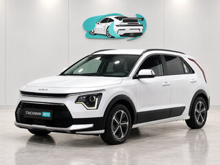 2022 Kia Niro II, белый, 1560500 рублей, вид 1