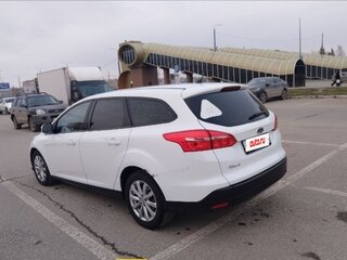 2015 Ford Focus III Рестайлинг, белый, 680000 рублей, вид 5