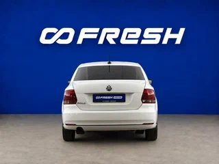 2019 Volkswagen Polo V Рестайлинг, белый, 819050 рублей, вид 4