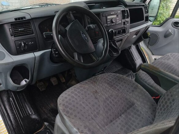 2010 Ford Transit, белый, 850000 рублей - вид 4