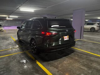 2020 Toyota Sienna IV, зелёный, 5398998 рублей, вид 5