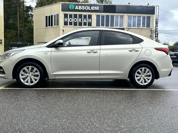 2019 Hyundai Solaris II, бежевый, 850000 рублей - вид 7