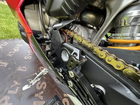2023 Ducati Panigale V4, красный, 2680000 рублей - вид 21