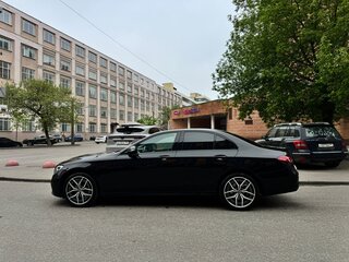 2021 Mercedes-Benz E-Класс 200 V (W213, S213, C238) Рестайлинг, чёрный, 3900000 рублей, вид 5