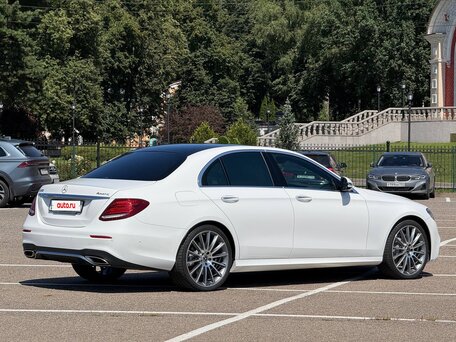 2020 Mercedes-Benz E-Класс 350 V (W213, S213, C238), белый, 4100000 рублей, вид 3