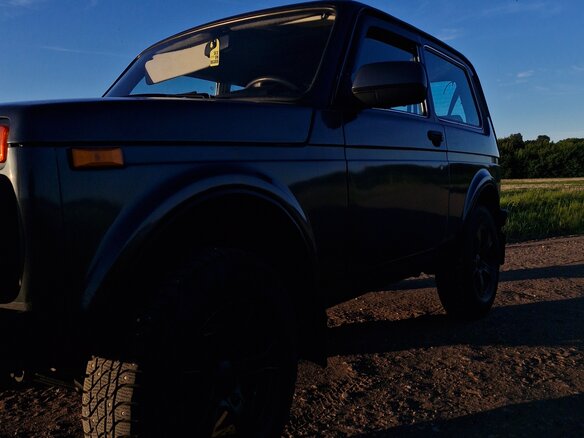 2019 Lada (ВАЗ) 2121 (4x4) I Рестайлинг, серебристый, 550000 рублей - вид 2