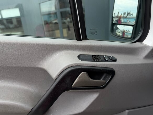2007 Mercedes-Benz Sprinter, белый, 1100000 рублей - вид 9