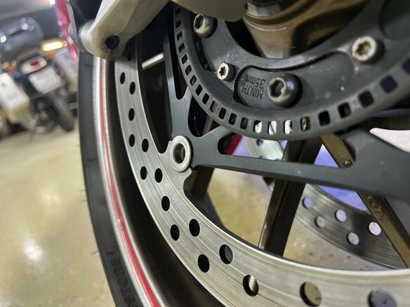 2015 Honda VFR 800, красный, 745000 рублей - вид 28
