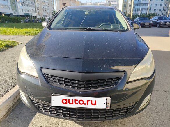 2011 Opel Astra J, чёрный, 630000 рублей - вид 1