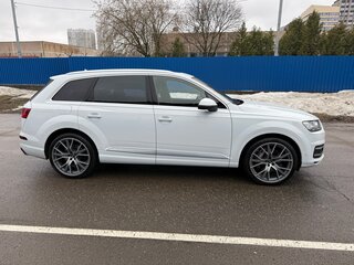 2015 Audi Q7 II (4M), белый, 4200000 рублей, вид 3