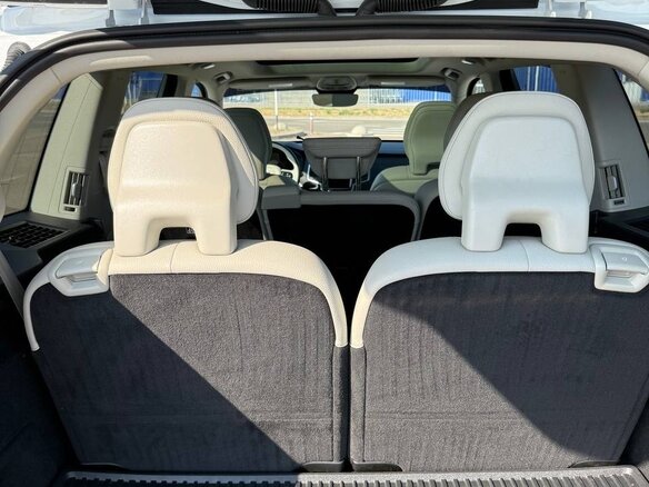 2024 Volvo XC90 B5 II Рестайлинг 1, белый, 6700000 рублей - вид 15
