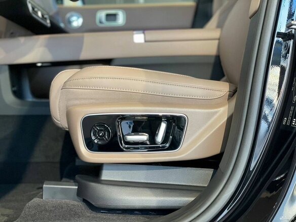 2025 Li Auto (Lixiang) L7 52.3 kWh I Рестайлинг, чёрный, 10590000 рублей - вид 10