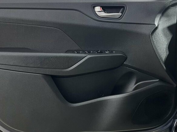 2017 Hyundai Solaris II, серый, 1109000 рублей - вид 17