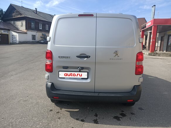 2021 Peugeot Expert, серебристый, 2490000 рублей - вид 6