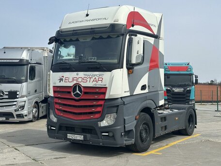 2014 Mercedes-Benz Actros, белый, 3990000 рублей, вид 2