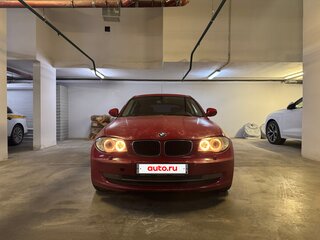 2011 BMW 1 серии 116i I (E81/E82/E87/E88) Рестайлинг, красный, 680000 рублей, вид 3