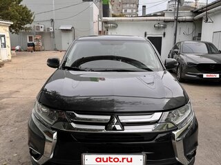 2016 Mitsubishi Outlander III Рестайлинг 2, серый, 1770000 рублей, вид 2