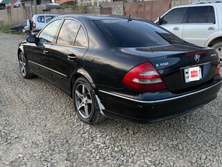 2003 Mercedes-Benz E-Класс 320 III (W211, S211), чёрный, 650000 рублей, вид 5