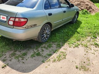2005 Nissan Almera II (N16) Рестайлинг, зелёный, 320000 рублей, вид 2