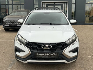2024 Lada (ВАЗ) Vesta SW Cross I Рестайлинг (NG), белый, 1549000 рублей, вид 3
