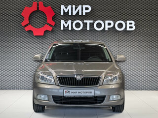 2010 Skoda Octavia II (A5) Рестайлинг, серый, 599000 рублей, вид 2