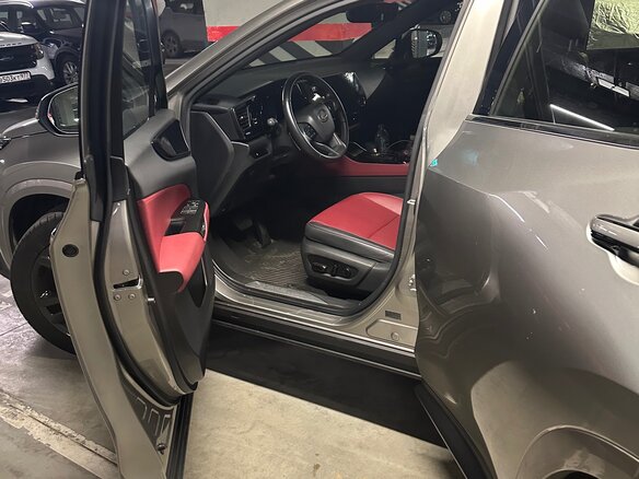 2022 Lexus NX 350h II, серый, 6900000 рублей - вид 4