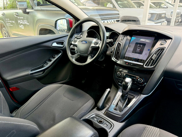 2013 Ford Focus III, красный - вид 6