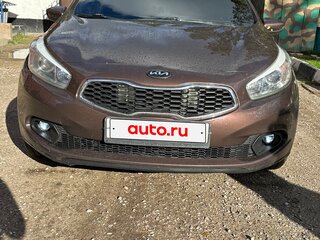 2012 Kia Ceed II, коричневый, 950000 рублей, вид 1
