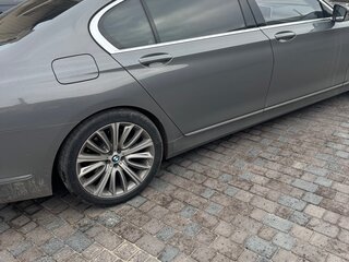 2021 BMW 7 серии Long 740Li xDrive VI (G11/G12) Рестайлинг, серый, 6650000 рублей, вид 2
